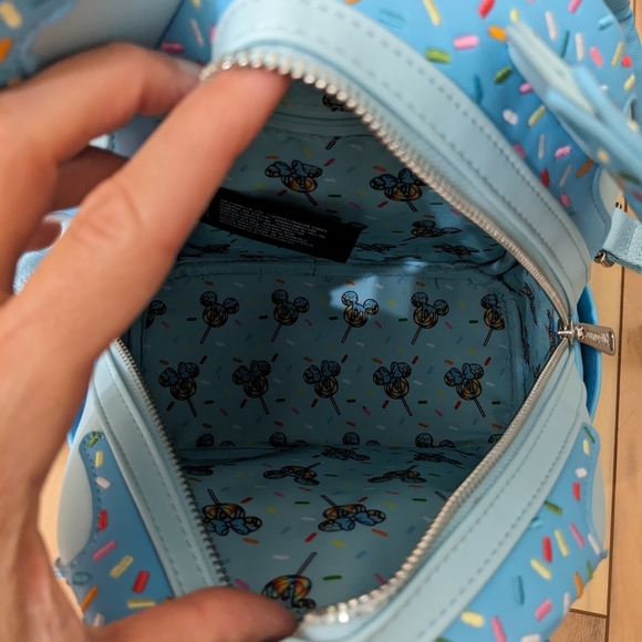 NWT! Loungefly Disney Minnie Mouse Lollipop And Sprinkles Mini Backpack - Picture 14 of 15